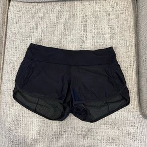 Lululemon speed short, size 4